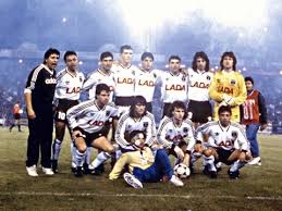 Si bien la final de vuelta ocurrió el 5 de junio de 1991, la competición continental del continente latinoamericano inició en el mes de febrero de aquel años. 9 03 Mb Colo Colo 3x0 Liga De Quito Copa Libertadores 1991 Download Lagu Mp3 Gratis Mp3 Dragon