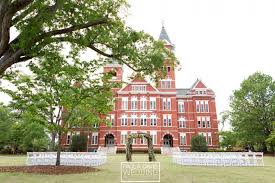 Samford Hall Wedding Wedding Venue Photography By Paula Davis Auburn University Wedding Alabama Weddings