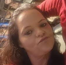 Melanie Whitworth's Instagram, Twitter & Facebook