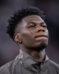 ESPETÁCULO! 😮‍💨🤌💙 O Al Hilal anunciou um uniforme especial em  celebração aos seus 67 anos.