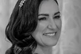 The Best Wedding Photographers in Oundle for Hire