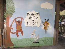 Cottageville Sc Bee City Is A Great Adventure Http Www Beecity Net Bee City Summer Fun For Kids Bee
