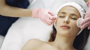 Holistic Facial in Grand Cayman » BodyBarn Medi Spa