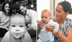 From our family to yours, meghan and harry's card read. Meghan Markle News Archie Shows Off Crawling Milestone On Christmas Card Royal News Express Co Uk