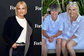 Selma Blair's Heartfelt Bond: How Her Son Arthur, 14, 'Takes Great Care' - Imagen principal del artículo