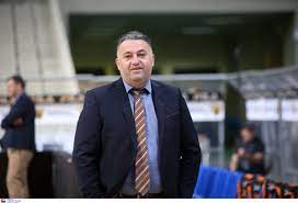 Νοmizeiσ ερμηνεια δ χιονασ στιχοι σπυροσ γιατρασ μουσικη αλεκοσ χρυσοβεργησ ειρηνη χρυσ. Aek Promh8eas Giatras Mhn Grafete Oti Eimai Taberniarhs