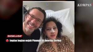 Pinangki yang kali ini mengenakan gamis panjang biru gelap dengan jilbab lebar warna senada. Biodata Pinangki Sirna Malasari Jaksa Cantik Yang Pernah Operasi Plastik Di As Dan Hidup Glamor Surya