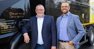 Eine lieferung nach hause ist nur mit gültigem bibliotheksausweis, ausgestellt in einer unserer verbundbibliotheken, möglich. Sauerland Getranke Bietet Kostenfreie Lieferung Nach Hause An About Drinks Com
