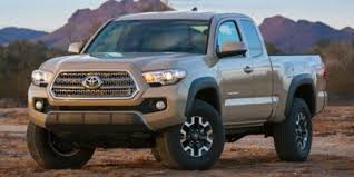 The 2018 toyota tacoma is available in two truck bed lengths for maximum versatility. 2018 Toyota Tacoma Dimensions Iseecars Com