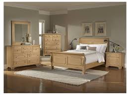 Oak furniture is naturally a warm brown or honey golden color. 20 Light Wood Bedroom Set Magzhouse