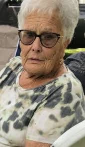 Lynette Hester's Instagram, Twitter & Facebook