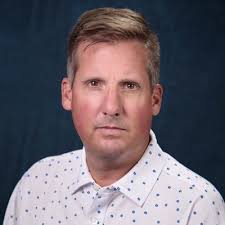 Derek Creech's Instagram, Twitter & Facebook