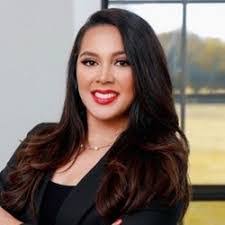 Eunice Lancaster's Instagram, Twitter & Facebook