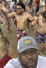 Msc Seashore Basketball Court