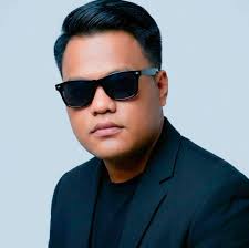 Planning to buy Iqoo z10 turbo pro. pasabi naman ng pros and cons