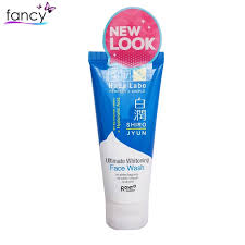 Packaging produk ini mirip sama produk hada labo lainnya, berwarna biru dengan tulisan nama produk yang pakai tulisan jepang pastinya. Hadalabo Shirojyun Ultimate Whitening Face Wash 100g Shopee Indonesia