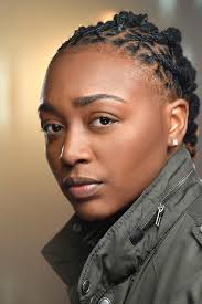 Sheena Henderson's Instagram, Twitter & Facebook