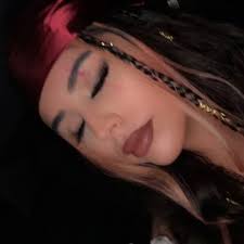 Liz Rojas (@lix.rjs) • Threads, Say more