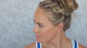 8 One Step Hairstyles For The Gym That Won T Budge Videos Gym Hairstyles Sporty Hairstyles Hair Styles