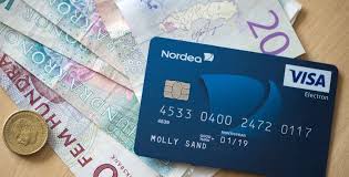 Ett bankkort är ett kort som är utgivet av en bank och som är direkt knutet till innehavarens bankkonto. Tyska Banken Kontanter Ar Snabbare An Kort Breakit