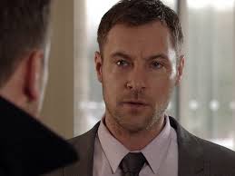 Rob is close to uncovering Peter's affair