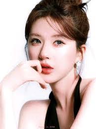 Griselda Calvillo's Instagram, Twitter & Facebook