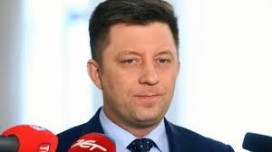 Polityk, historyk, były prezes fundacji wolność i demokracja. Dworczyk Jest Pewny Co Do Astrazeneki Jego Zona Juz Sie Nia Zaszczepila Natemat Pl