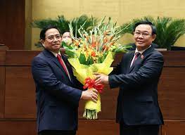 Sau khi thực hiện nghi lễ tuyên thệ, ông đã có bài phát biểu nhậm chức đầy tâm huyết. 49cpzu9ejcai1m