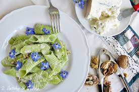 We did not find results for: Garganelli Alla Borragine Con Gorgonzola Noci E Fiori Di Borragine