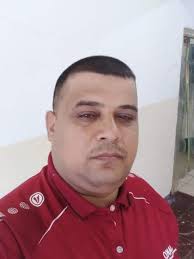 Jewish 39 years old from germany. Police officer who like sports, traveling  and smart conversations.