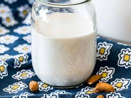easy homemade unsweetened almond milk