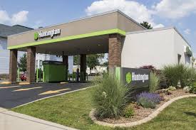 Huntington Bank Branch In Downtown Greenville To Close Huntington Bank Pinterest Huntington Bank Bank Branch And Bank Branding