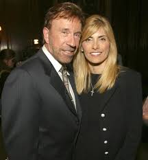 More memes, funny videos and pics on 9gag. Chuck Norris Believes His Wife Gena Was Poisoned By Mri Scan Hello