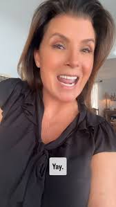 losangelesitalia #redcarpet with @katherinekellylang in support of  @ecostaofficial starting in “The Island” directed by  @directorshaunpiccinino a great night had by all! #movie followed by #pizza  @damichelela @sofiamilos @antonellasalvucci @lucariemma ...