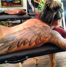 Born 22 september 1982) is a dutch footballer who plays as a goalkeeper for eredivisie club ajax and the netherlands national team. Pin Von Kim Stekelenburg Auf Tattoos Flugel Tattoo Rucken Engelsflugel Tattoo Tattoo Ganzer Arm Frau