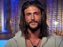 Too Hot To Handle's Matthew deed mee aan America's Next Top Model