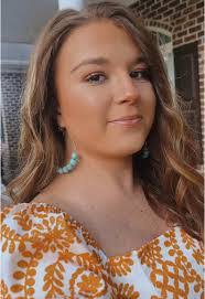 Erin Mcateer's Instagram, Twitter & Facebook