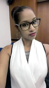 Tracy RAYMOND (Société Générale à PARIS)