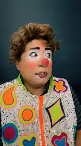 Tus mejores aliados para quitar esas manchas del rostro 👌👌👌 ¡En este  caso lo es! Descubre tu dúo ideal para una piel radiante: ¡el Dúo  Luminosidad Máxima! Prueba el brillo de la