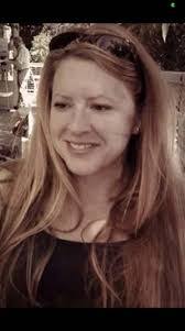 Lora Walsh's Instagram, Twitter & Facebook