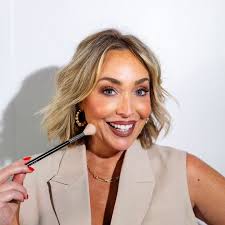 Simplified Beauty for Mamas (@jamieconeandco)