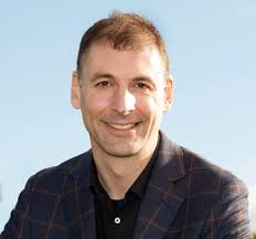 Scott unseats Tong as Southland mayor