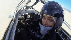 Jessi combs, who cohosted a season of mythbusters 10 years ago, was a professional racer who was trying to break the women's land speed record. Jessi Combs Watch Video Of Her First Land Speed Record From 2013