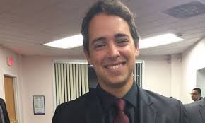 Pai faz despedida emocionada para brasileiro morto por ataque de tubarão  nos EUA