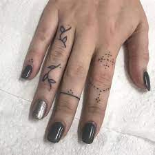 Hand Poked Tattoos On Instagram Handpoked Finger Decorations Thank You Stephanie Handpoke Finger Tattoos Hand And Finger Tattoos Hand Tattoos For Women