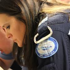 Leanne Reaves (@CctrnNc)