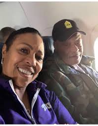 TIKI TIKI GLAM BAR (@og_yungcake)