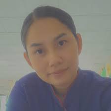 พี่สาวกับแม่ไปขุดอิกะปูอยู่นา...