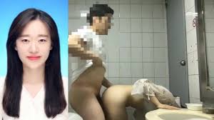 이유나, 공공화장실에서 구강 성교와 섹스 - AVJB