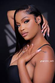 Kayikunmi has feelings for Mide